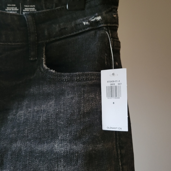 Old Navy High Rise Rockstar Jeans - Picture 6 of 7